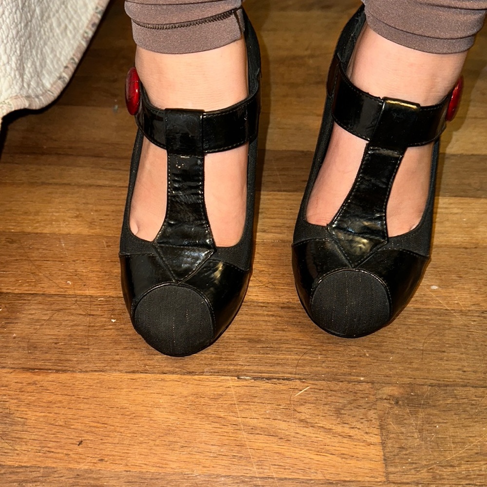 Black and red high heels size 6.5